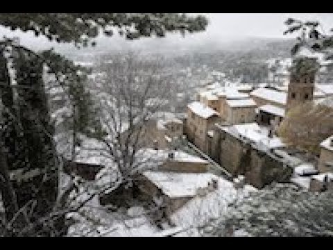 Les images de Moustiers sous la neige