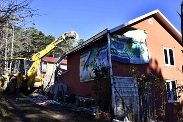 Uludağ kaçak yapılardan temizleniyor