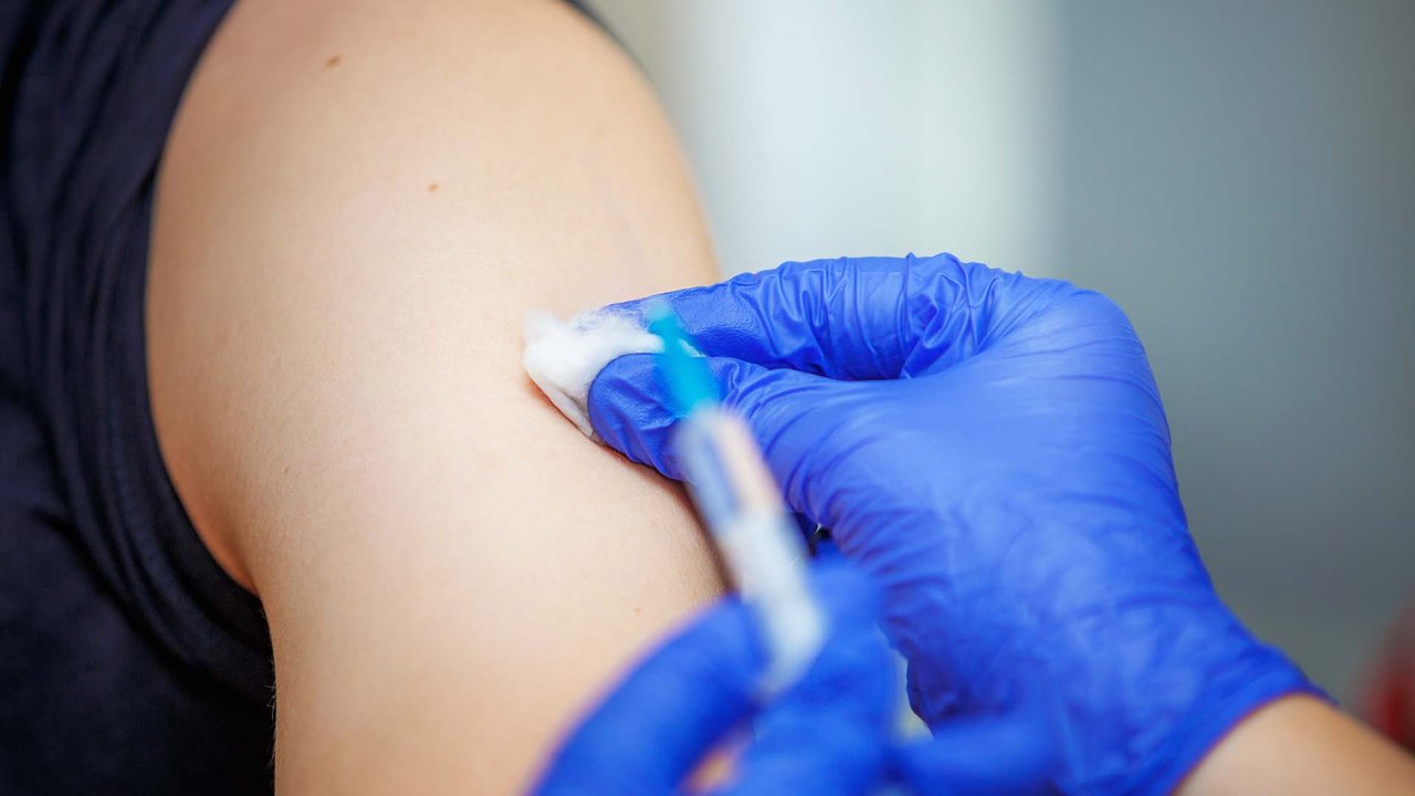 Corona-News: Lohnt es sich auf den Totimpfstoff zu warten?