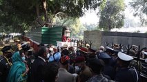 YENİ DELHİ - Hindistan Genelkurmay Başkanı Bipin Rawat'ın cenazesi