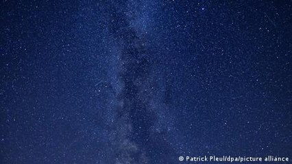 Does darkness move at the speed of light?