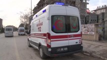 Elazığ'da ambulans yayaya çarptı