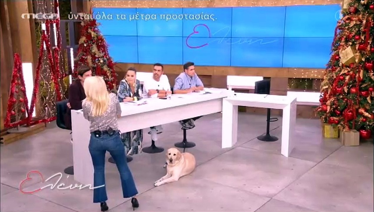 Ελένη Μενεγάκη: «Χάζευε» τις παιδικές φώτο στο...