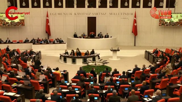 Meclis'te çok sert 'teröristsin' kavgası, AKP, MHP, HDP, CHP birbirine girdi: Şerefsiz, namert, sanane ulan