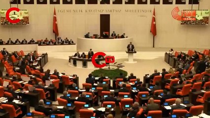 CHP'li Gürer, 'Bakan yüzüme bak' dedi ortalık karıştı: Bakan Pakdemirli locadan indi vekiller zor tuttu