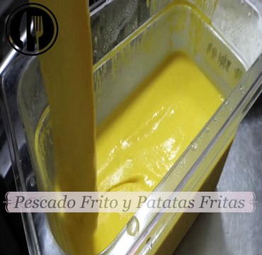 Pescado Frito y Patatas Fritas