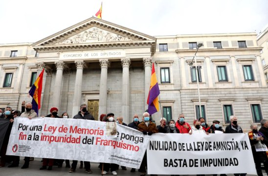 Pasado el tiempo todo el mundo se olvidará, pero nosotros no queremos olvidar a nuestros familiares