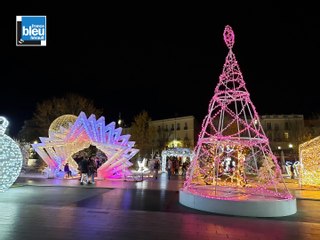 ILLUMINATIONS NOEL BEZIERS 2021 : le public est émerveillé