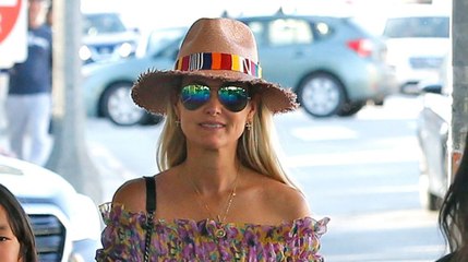 GALA VIDEO - Laeticia Hallyday Au Pied Du Mur, Sa Stratégie Contestée Par Le Tribunal Américain (1)