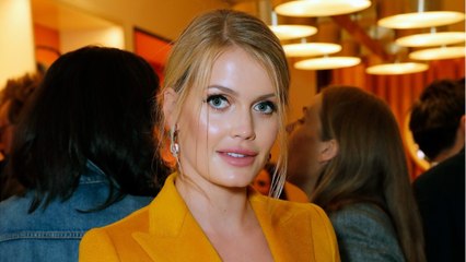 GALA VIDEO - Kitty Spencer, en couple avec un richissime sexagénaire : la nièce de Diana habituée à la différence d'âge…