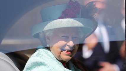 GALA VIDEO - Coup dur pour Elizabeth II : la souveraine endeuillée