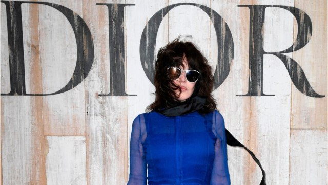 GALA VIDEO : Isabelle Adjani : l'amusante surprise que lui a réservée Corinne Masiero sur le tournage de Capitaine Marleau