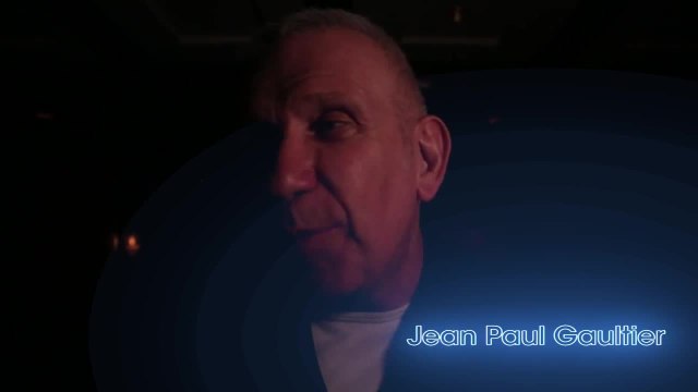 VIDEO GALA - Cristina Cordula, Iris Mittenaere et Jean Paul Gaultier fous du Crazy Beauty Bingo de L'Alcazar