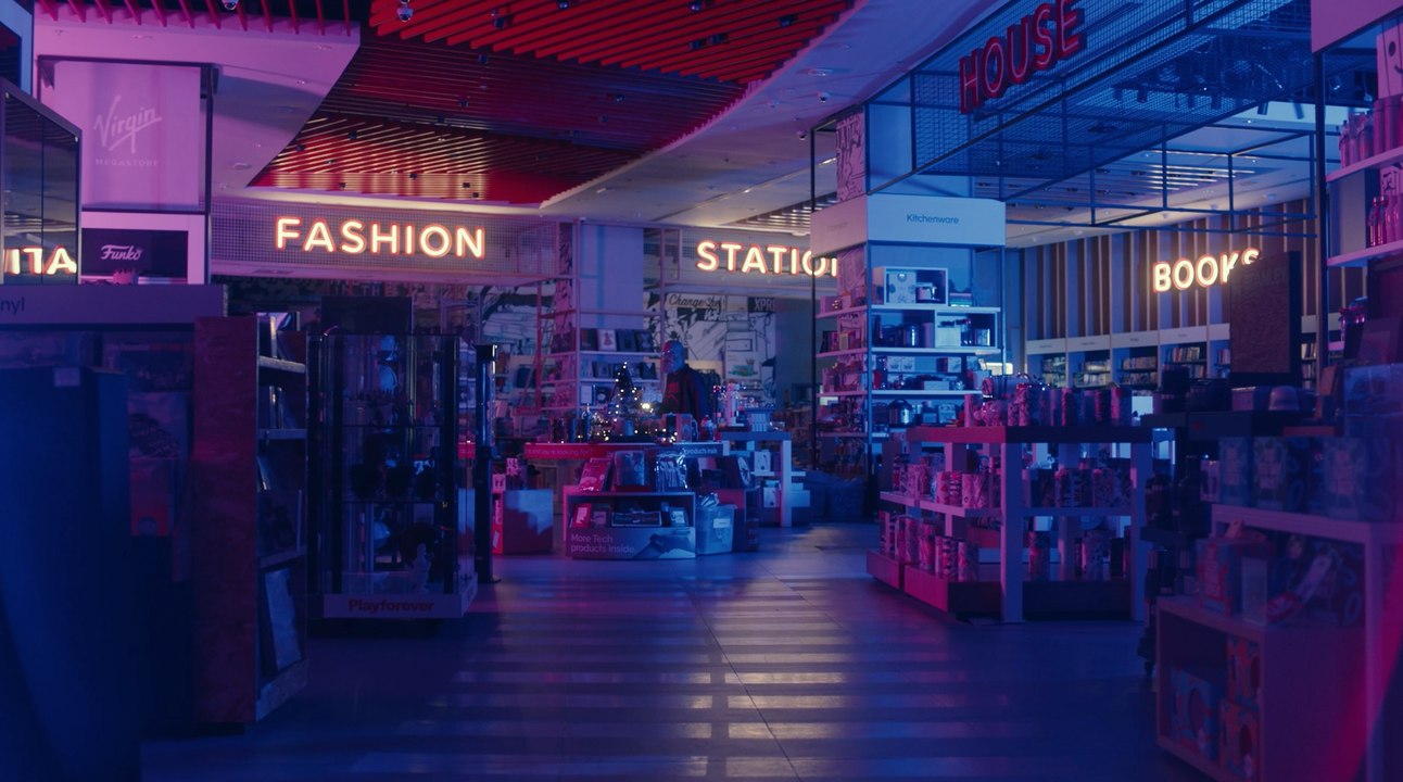 سحر مناسبات نهاية العام مع Virgin Megastore