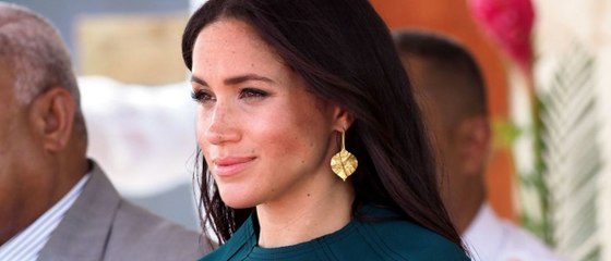 GALA VIDEO - Meghan Markle et son beau-père le prince Charles : leur complicité fait plaisir à voir !