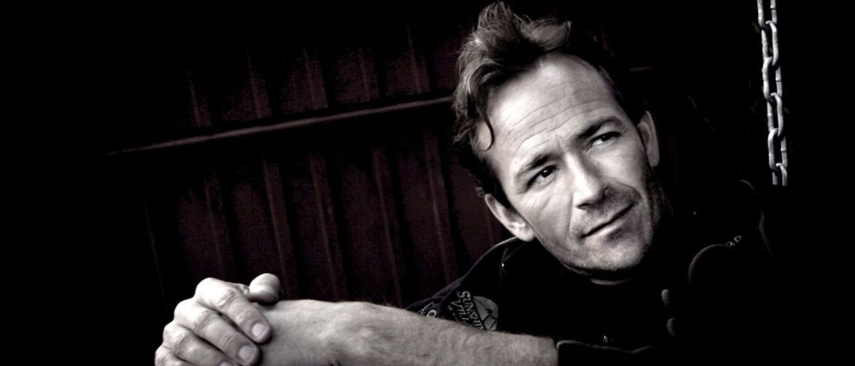 GALA VIDEO - Mort de Luke Perry : pourquoi les médecins ont décidé avec sa famille de ne pas faire d’acharnement thérapeutique