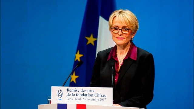 GALA VIDÉO - Claude Chirac sans tabou explique comment la maladie de sa soeur Laurence a chamboulé sa famille