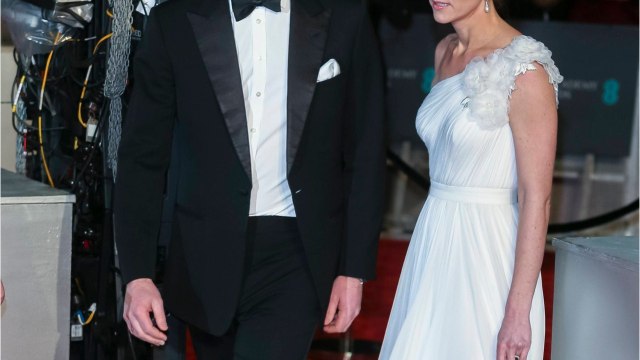 GALA VIDÉO - Cette petite blague échangée entre Kate et William lors de leur arrivée aux BAFTA