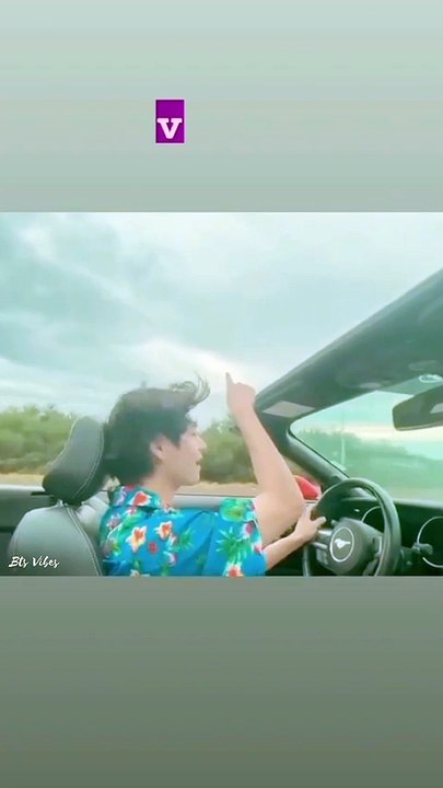 Taehyung perfect boyfriend vibe  His voice and lyrics are so 