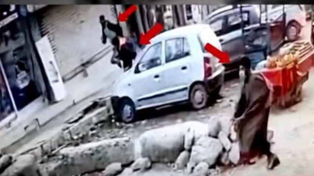 Watch: CCTV footage of terrorist attack on police in J&K