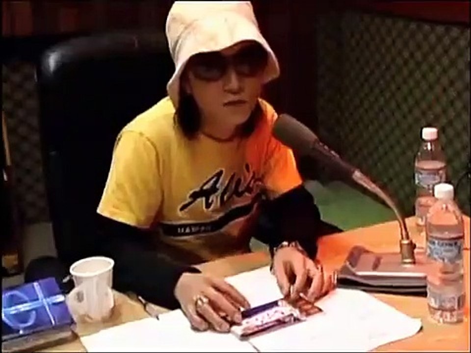 hide with Spread Beaver 子ギャル