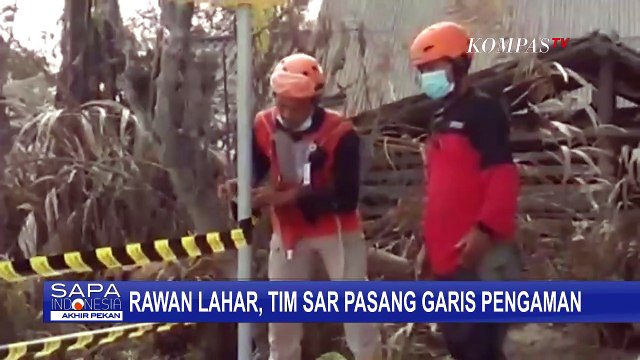 Tim SAR Pasang Garis Pengaman di Lokasi Rawan Guguran Awan Panas Gunung Semeru