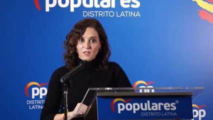 Ayuso defiende el derecho del niño de Canet a estudiar en español