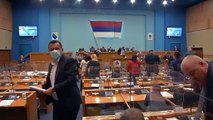 Парламент Республики Сербской проголосовал за выход из боснийских ВС
