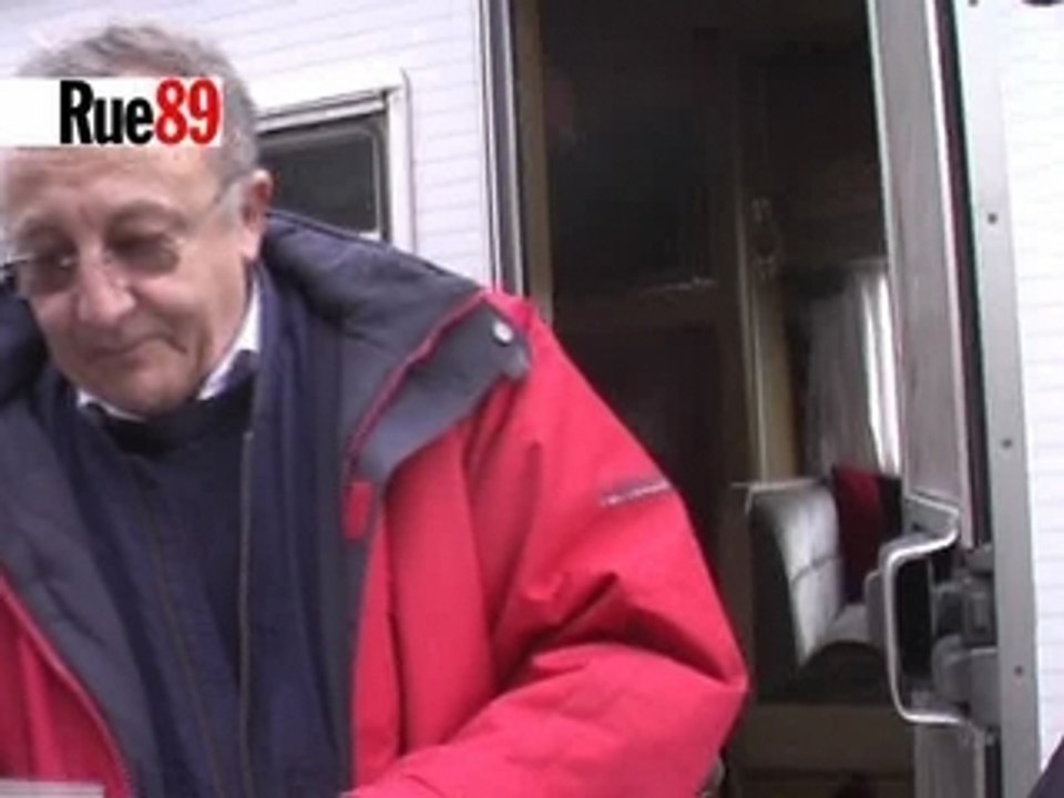 Le siège de Marc Fiévet, ex-aviseur, devant Bercy