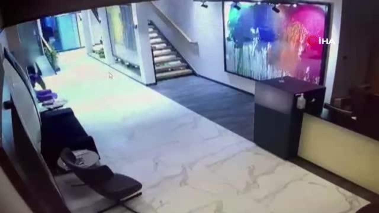 Son dakika... 'Özel güvenlik', 'şantiyeci', 'tesisatçı'... Şişli'de 'bukalemun' lakaplı hırsız önce güvenlik kameralarına sonra polise yakalandı