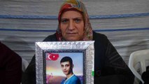 Diyarbakır'da anne ve babaların evlat nöbeti 832'nci gününde devam ediyor