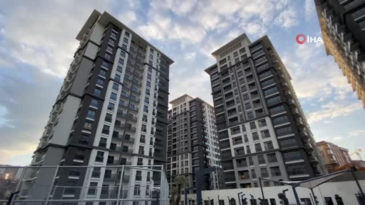 Son dakika haberleri: Gaziosmanpaşa'da Kentsel Dönüşüm Projesi'nde tapu heyecanı