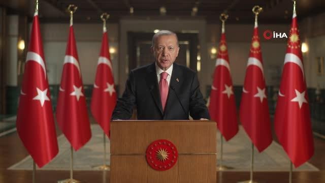 Cumhurbaşkanı Erdoğan Sosyal medya, günümüz demokrasisi için ana tehdit kaynaklarından birine dönüşmüştür