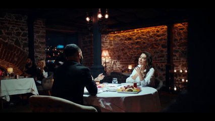 Ünlü şarkıcının yeni şarkısı rekor kırdı!