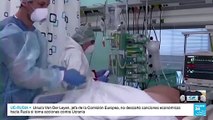El mundo enfrenta una nueva ola del Covid-19 con enfermeras y enfermeros agotados