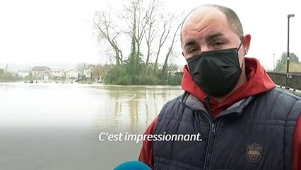 Inondations dans le sud-ouest de la France: Peyrehorade sous les eaux