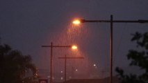 RAIN SOUNDS WITH WONDERFULL STREET LIGHTS