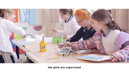 Escola Beit Yakov de Meninas - Legendado