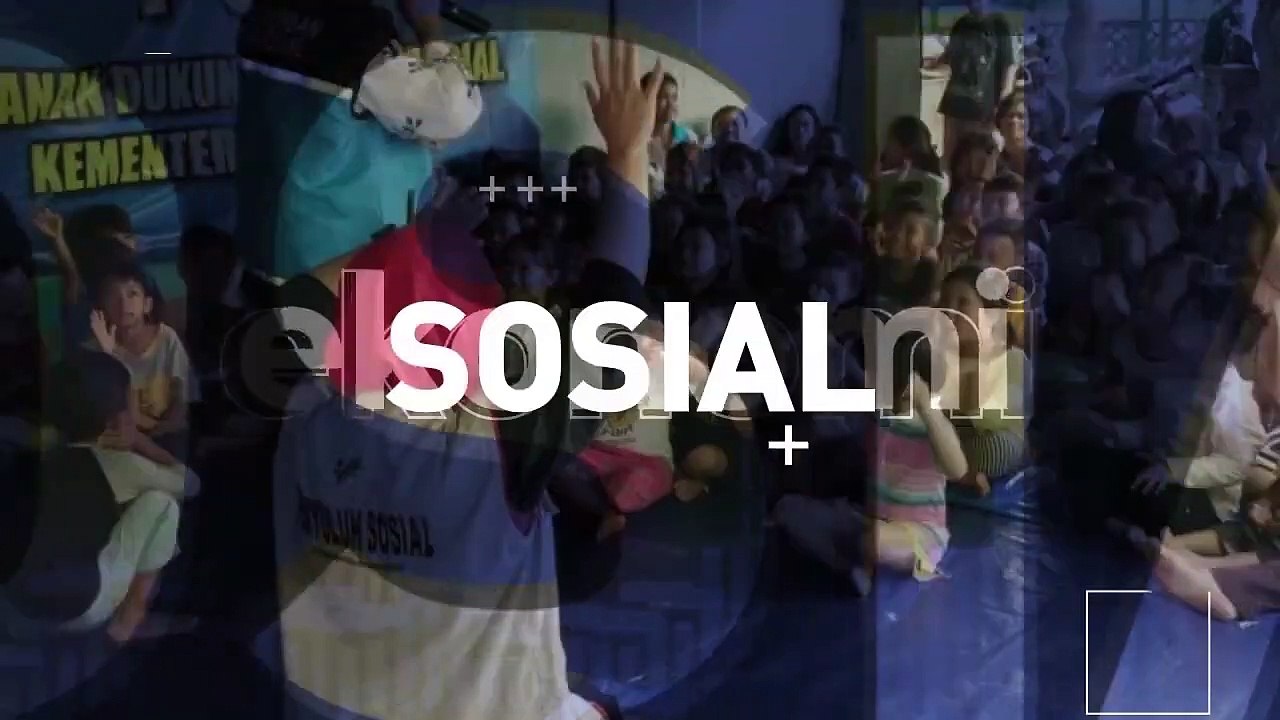 EMAK-EMAK SEPUTIH AGUNG GELORAKAN SEMANGAT OLAHRAGA - MonologisTV