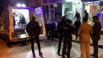 Esenyurt'ta emlak ofisinde iki kişi ölü bulundu