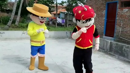 Adu Joget Gokil Badut BOBOIBOY VS Badut NOBITA