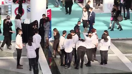 Elazığ depreminin kahraman köpeği "Olgun", Ankara'daki tanıtım günlerinde marifetlerini sergiledi