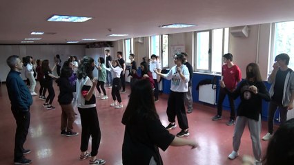 Başkan Taban Halk Dansları Topluluğunu ziyaret etti