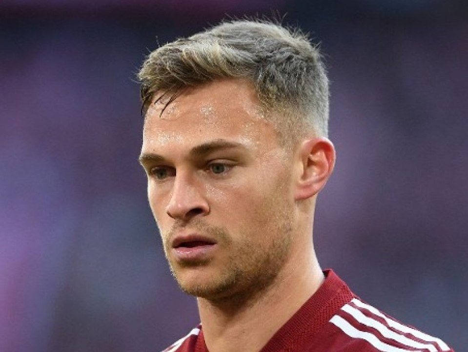 Bayern-Profi Joshua Kimmich lässt sich nun doch impfen