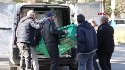 Son dakika haber! EŞİ TARAFINDAN ÖLDÜRÜLEN HÖRMET İLE KIZI DEFNEDİLDİ