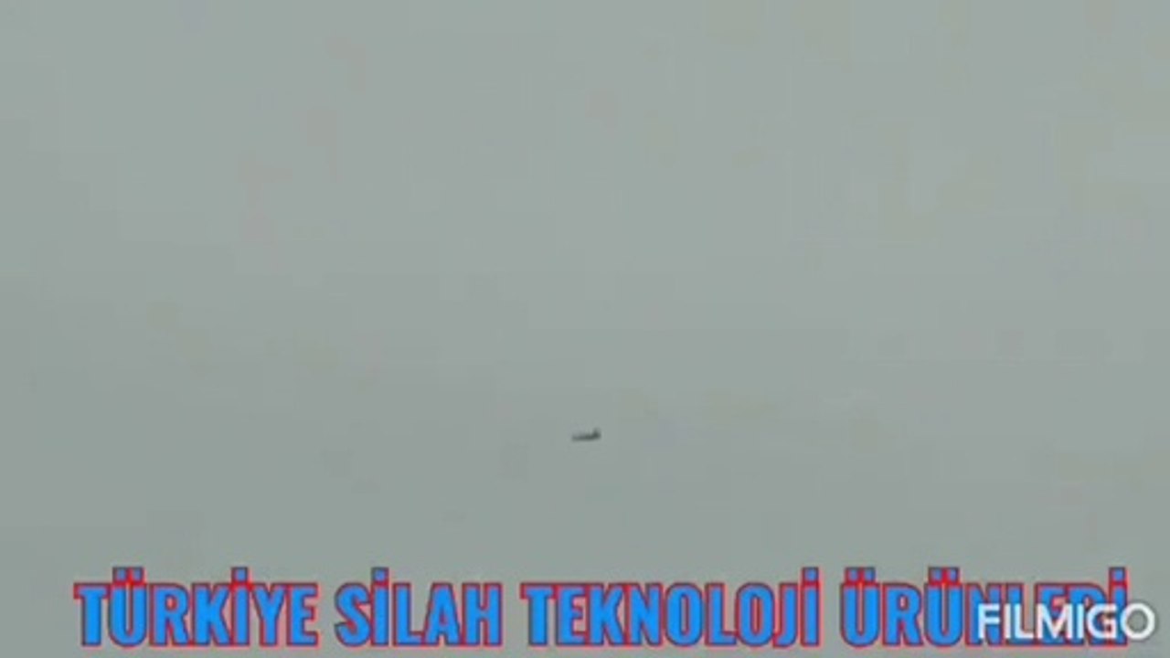 Türk savaş uçağın suriyede 45km den vurduğu rus su24 savaş uçağı