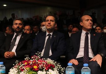 Yeniden Refah Partisi Genel Başkanı Erbakan, Burdur'da konuştu