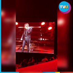 Alejandro Fernández no pudo contener las lágrimas durante un concierto