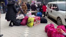Azerbaycanlılar alışveriş için Iğdır'a akın etti: Burada pulumuz  yaxşıdır, çok hoşumuza gelir