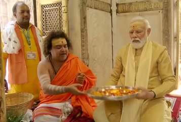 বারাণসীর কাশী বিশ্বনাথ মন্দিরে প্রার্থনায় নরেন্দ্র মোদী |Oneindia bengali